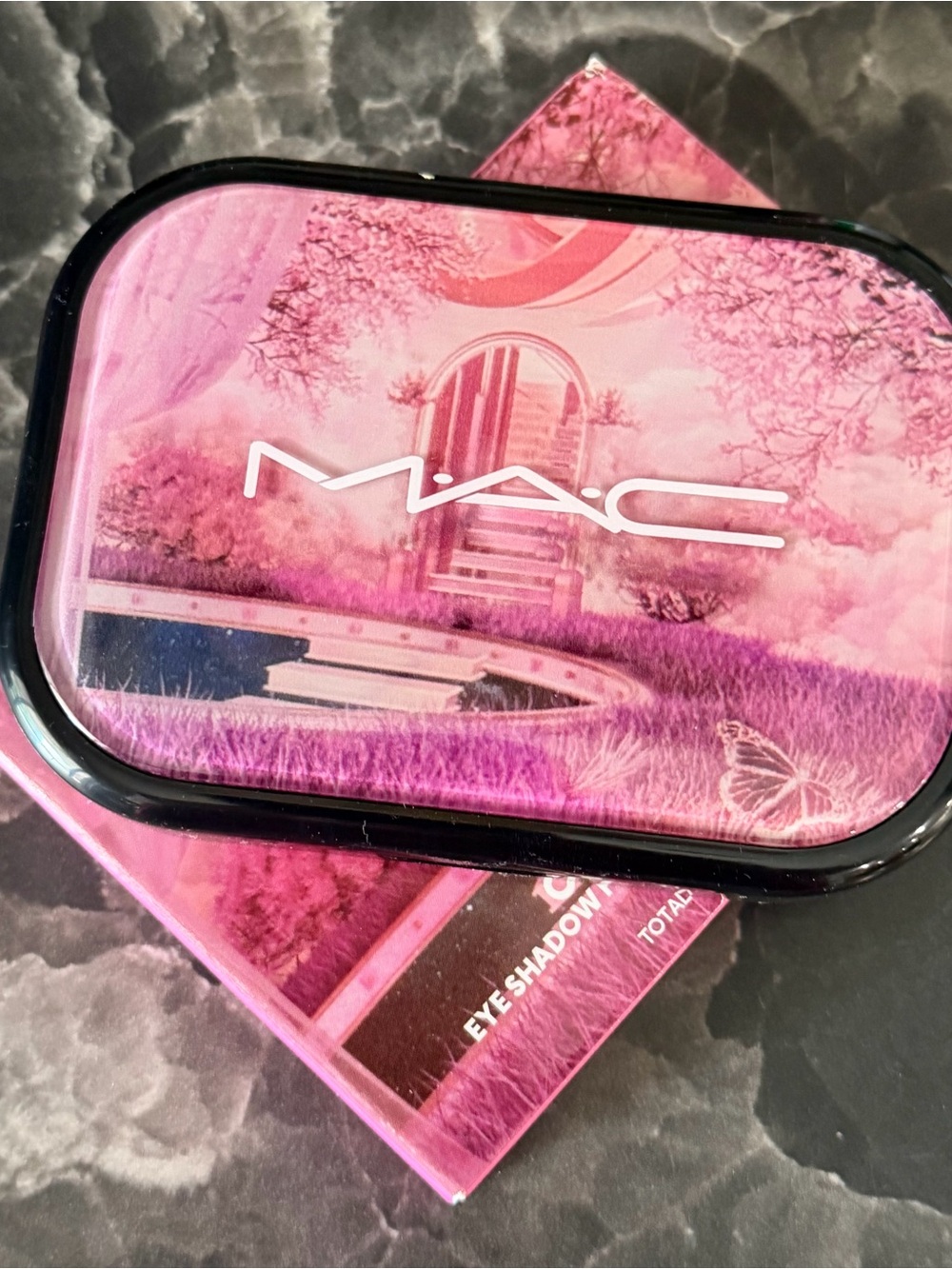 MAC Connect In Colour Rose Lens Eyeshadow Palette - Pink NIB